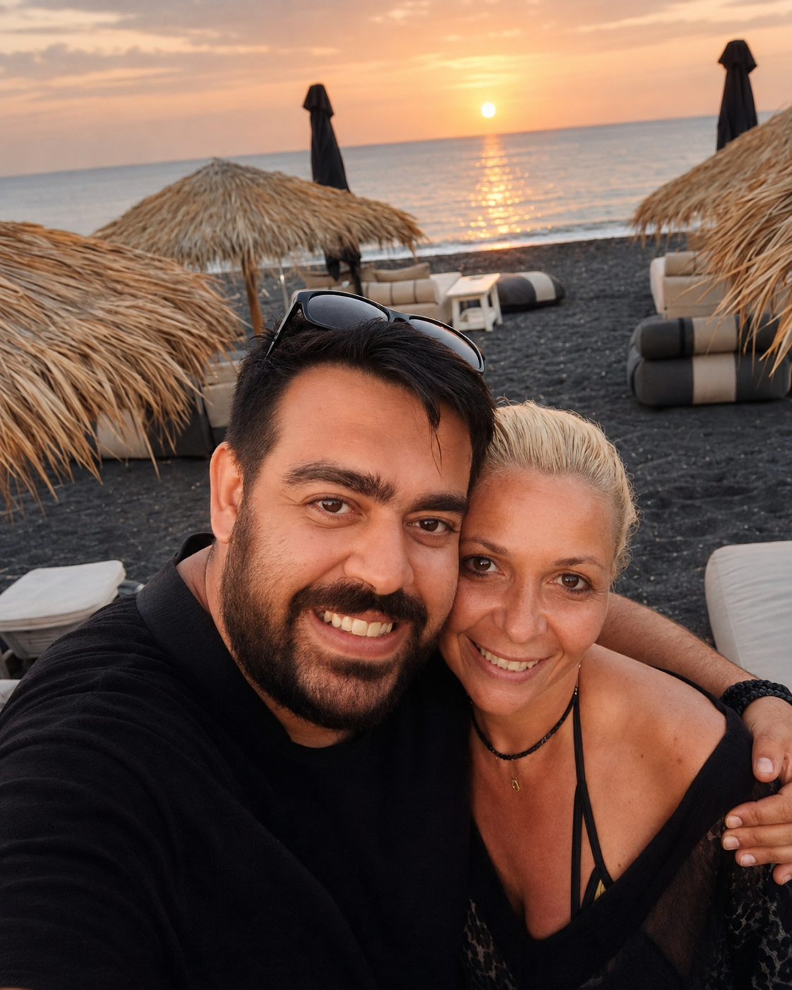 Kostas and Anna, founders of bySantorinians